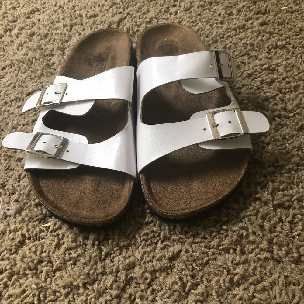 Sandals - Picture 2 of 2